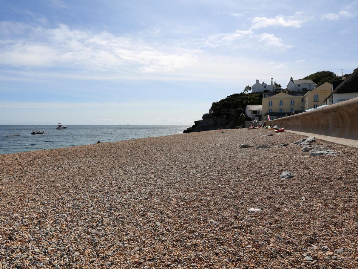 1 At The Beach Beesands Zewnętrze zdjęcie